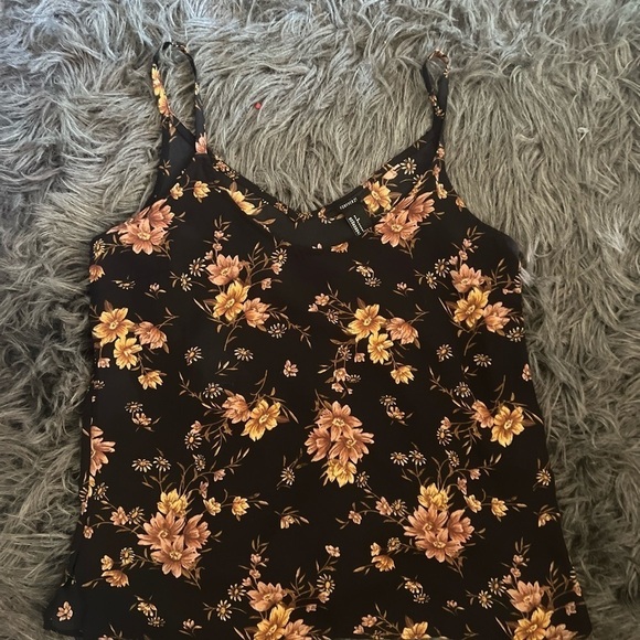 Forever 21 Floral Tank Top - Picture 2 of 5